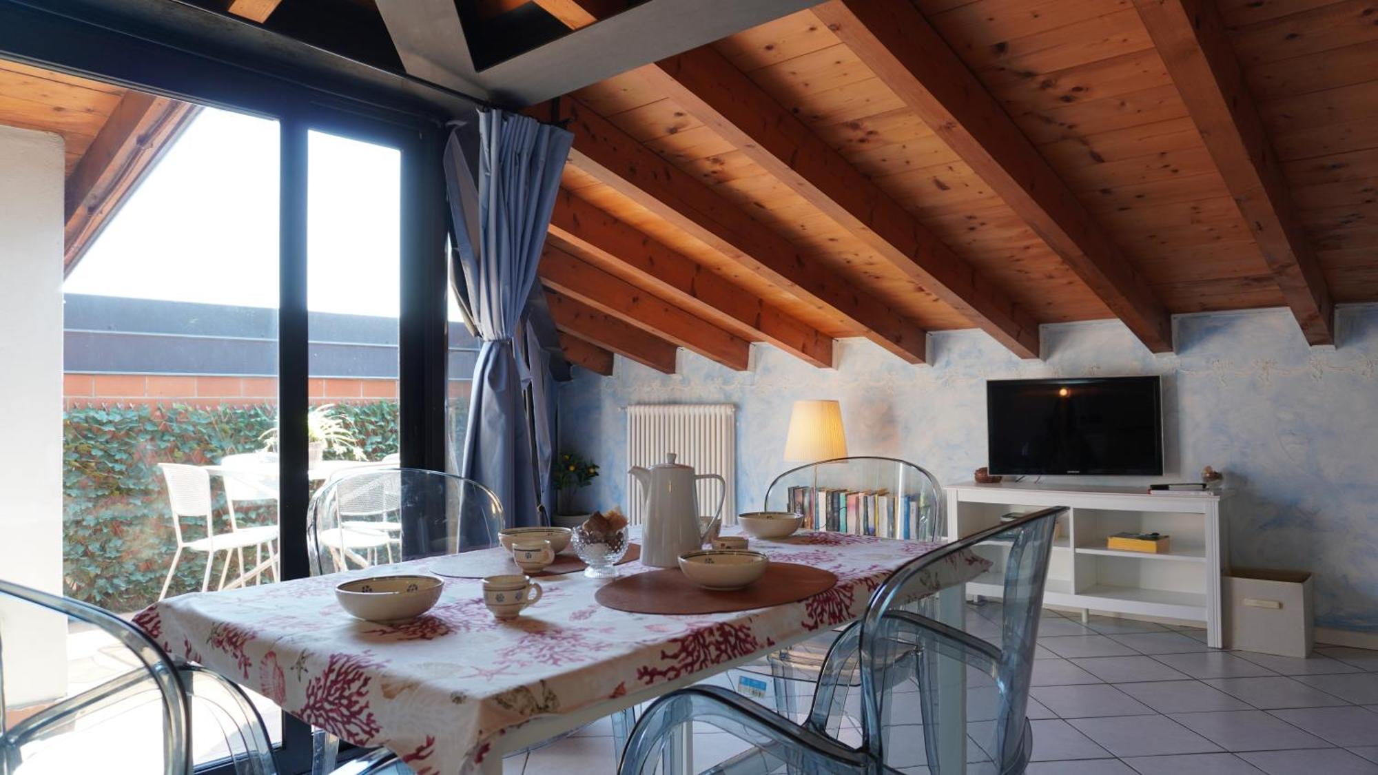 Appartamenti Villa Lina Desenzano del Garda Buitenkant foto